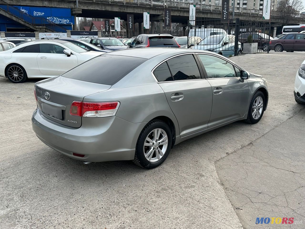 2010' Toyota Avensis photo #6