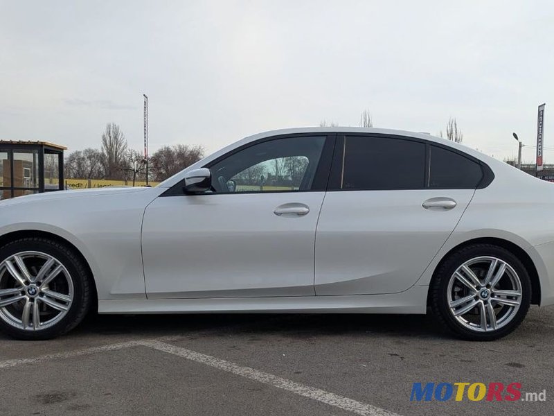 2019' BMW 3 Series photo #5