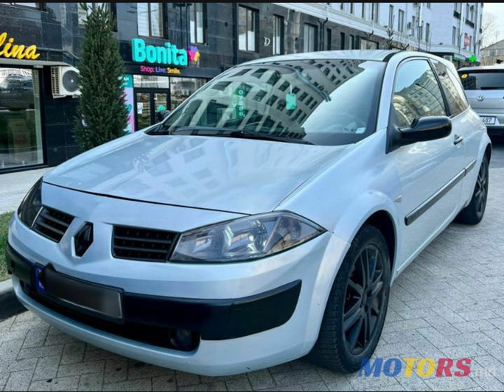 2004' Renault Megane photo #2