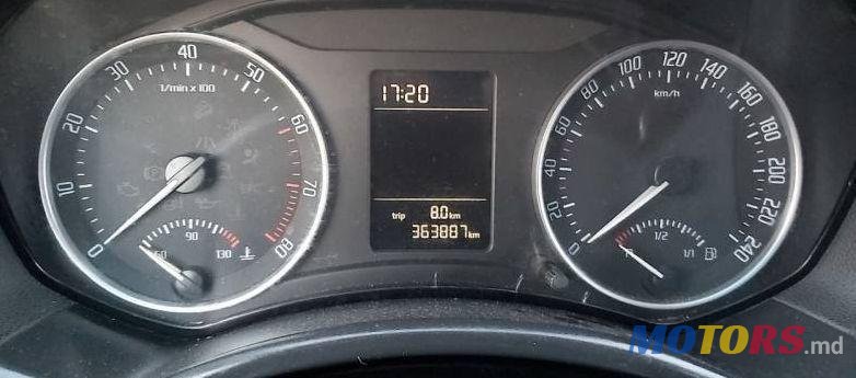 2013' Skoda Octavia photo #4