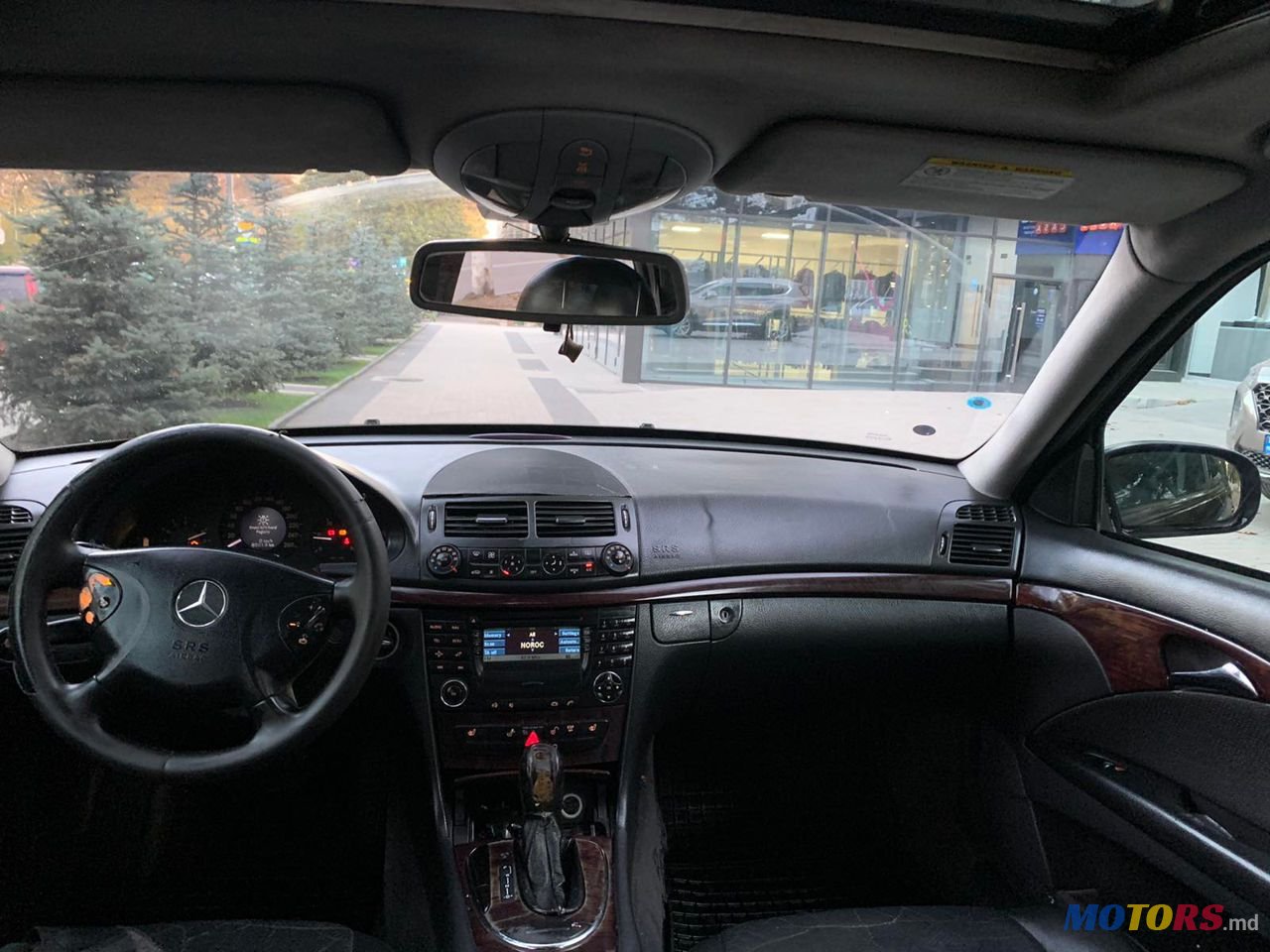 2005' Mercedes-Benz E Класс photo #5