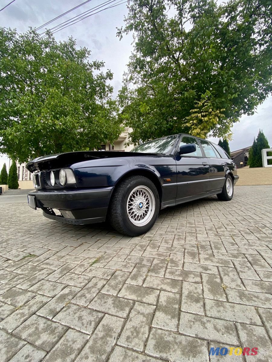 1994' BMW 5 Series photo #2