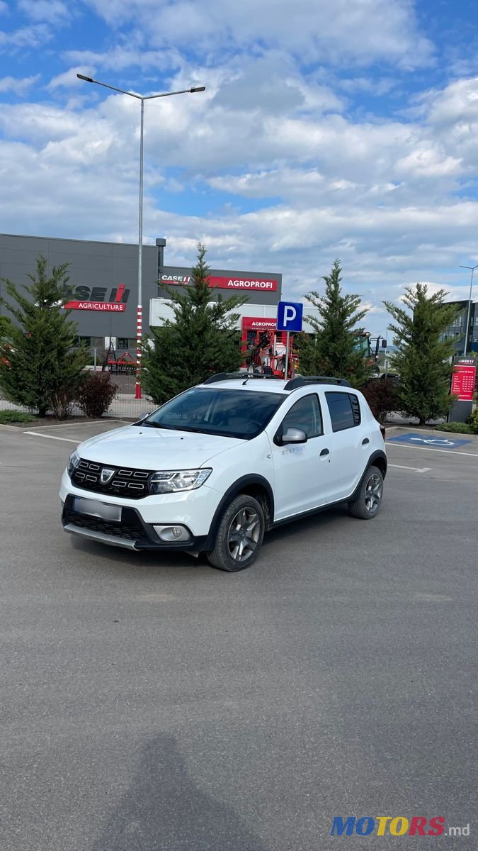 2019' Dacia Sandero Stepway photo #1