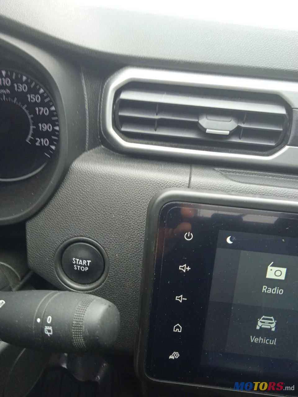 2023' Dacia Duster photo #5