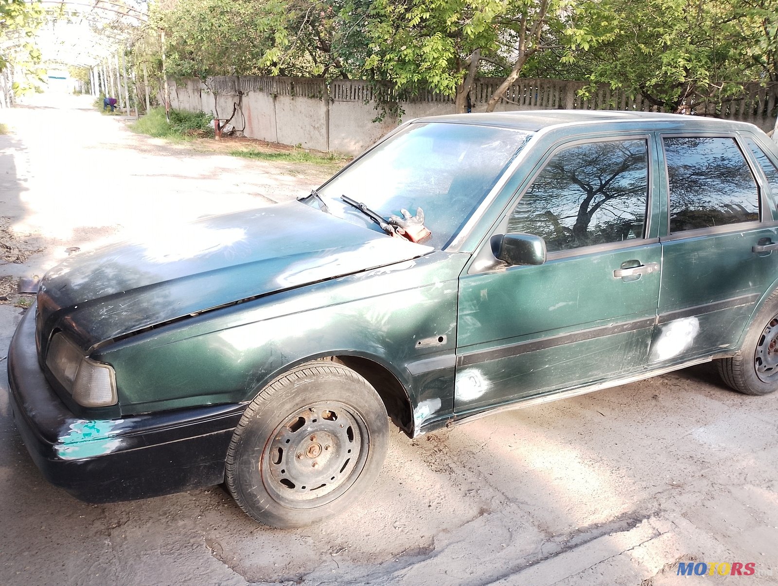 1992' Volvo 440 photo #3