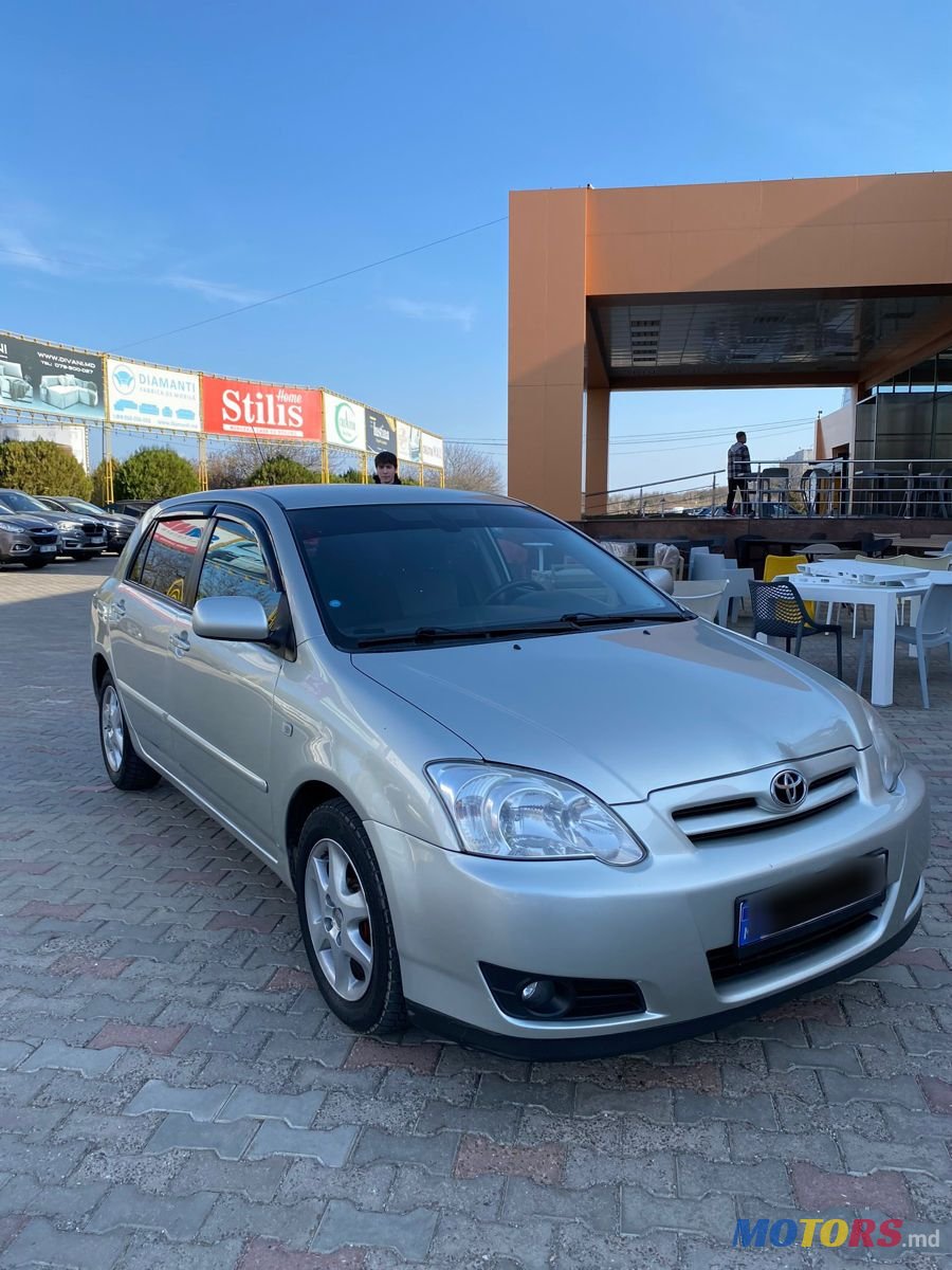 2006' Toyota Corolla photo #2