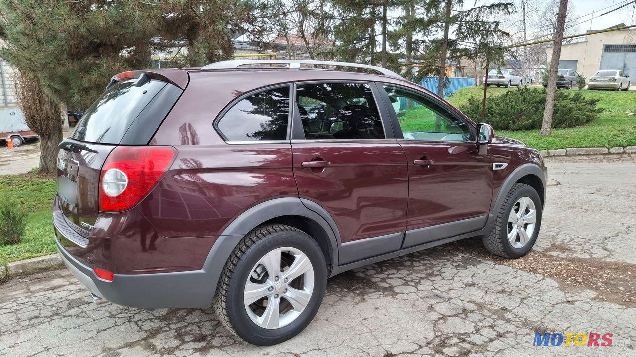 2012' Chevrolet Captiva photo #4