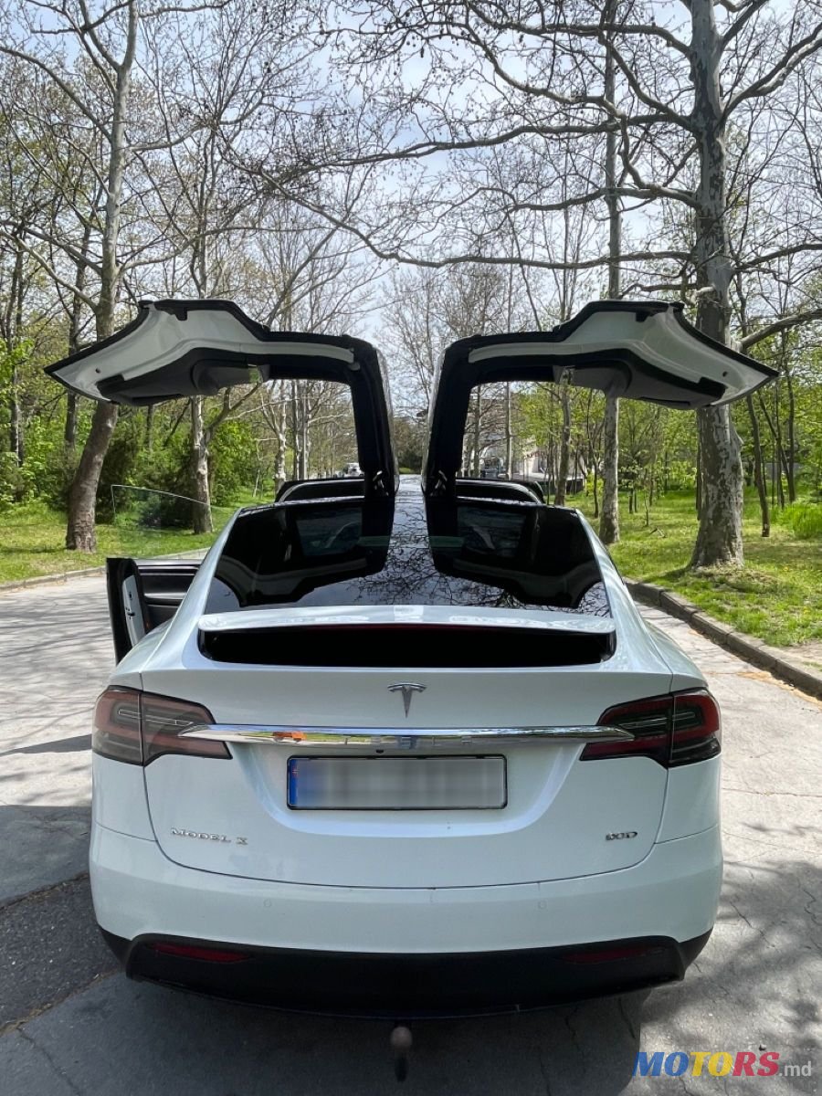 2017' Tesla Model X photo #2