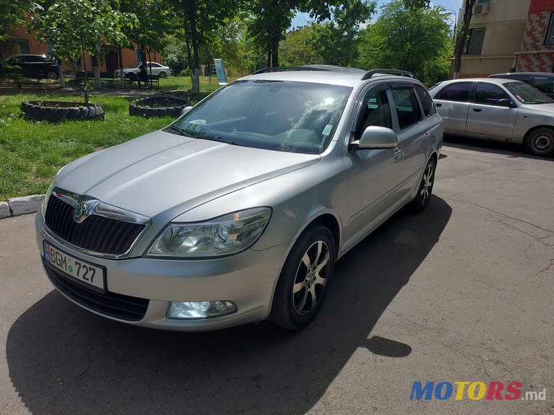 2012' Skoda Octavia photo #2