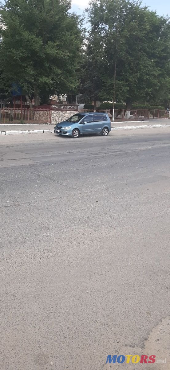 2002' Mazda Premacy photo #1