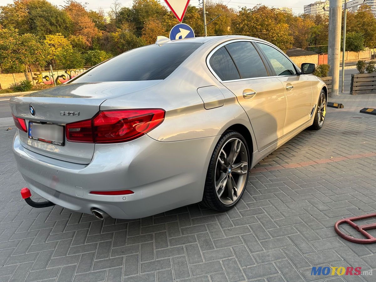2017' BMW 5 Series photo #4