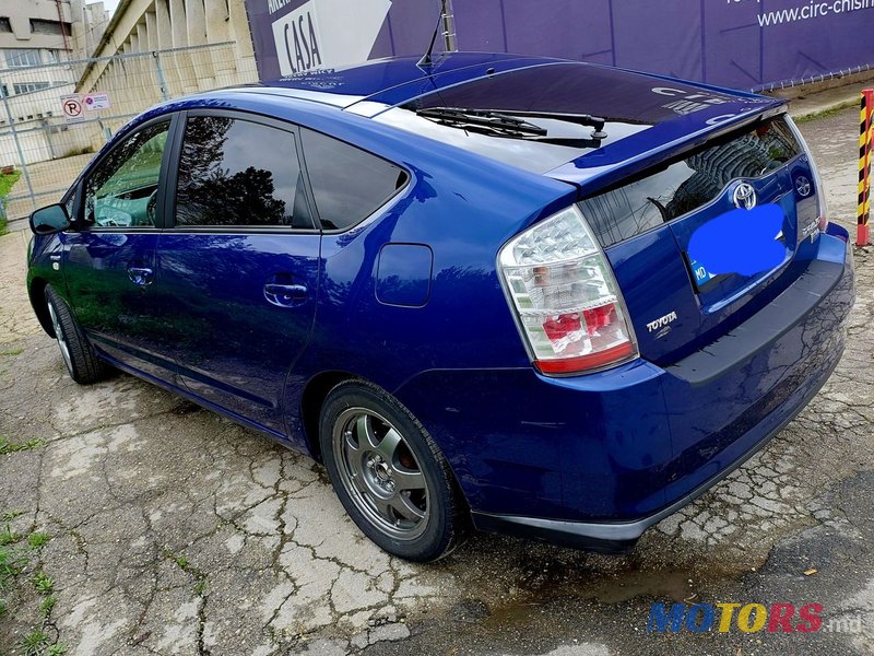 2009' Toyota Prius photo #3