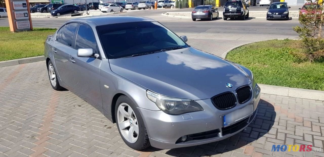 2004' BMW 5 Series photo #5