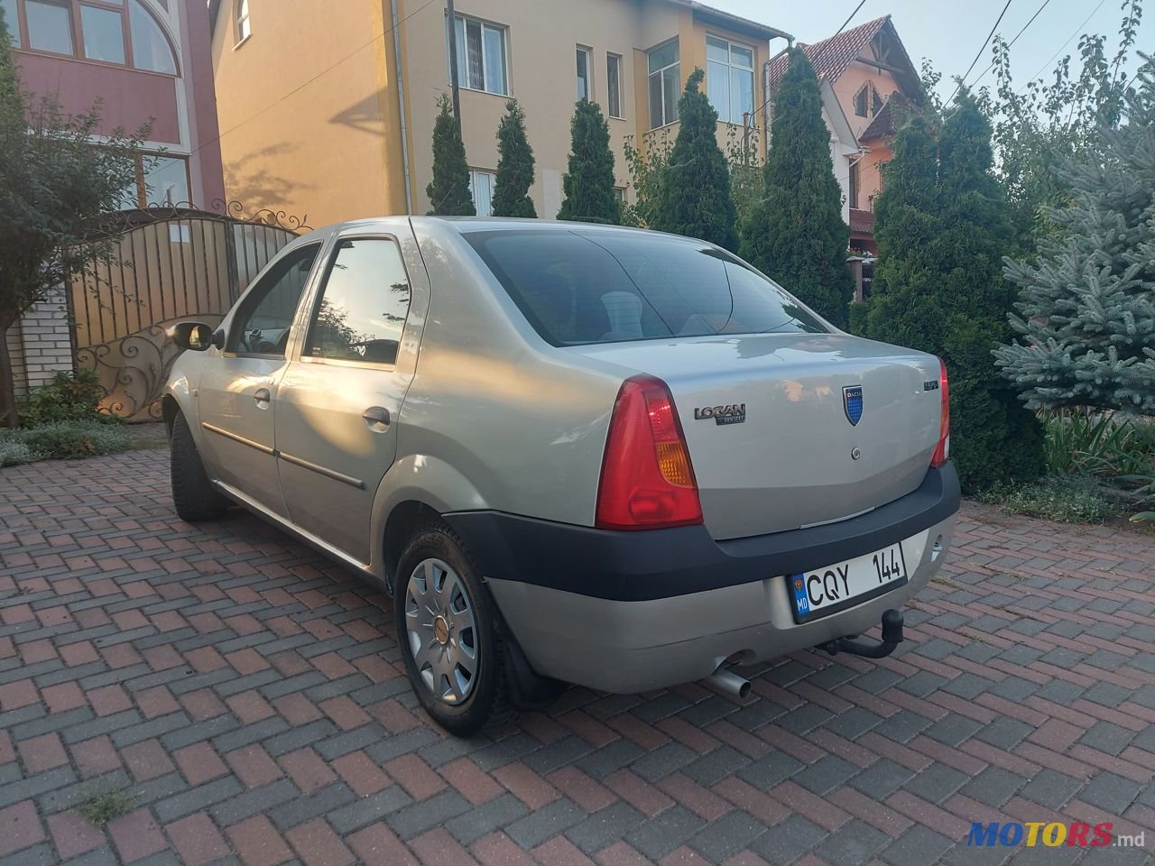 2007' Dacia Logan photo #5