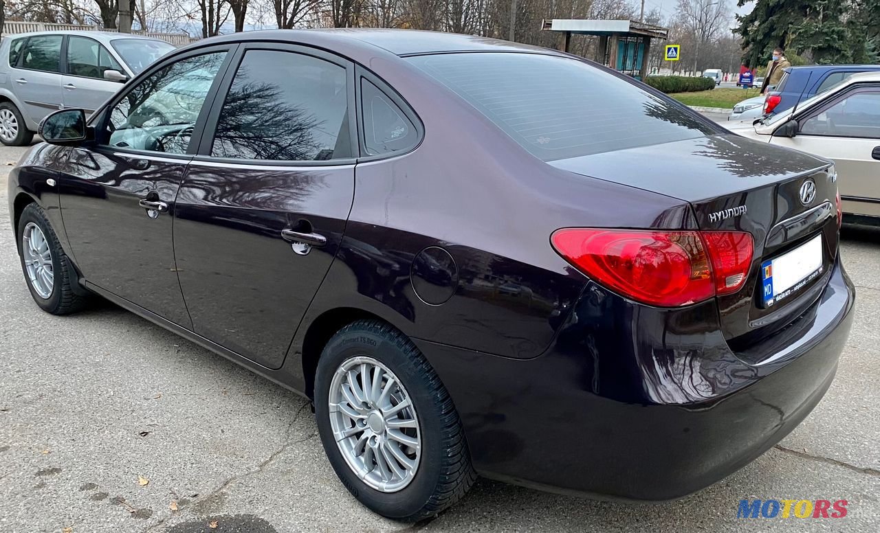 2009' Hyundai Elantra photo #4