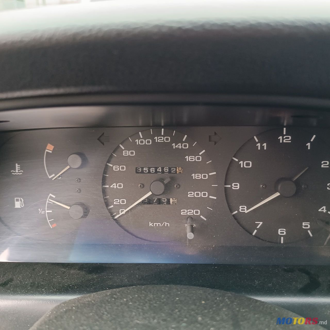 1993' Nissan Primera photo #2