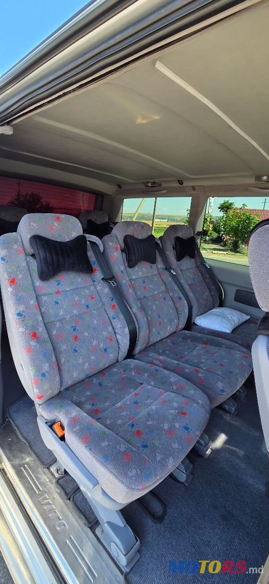 2000' Mercedes-Benz V-Class photo #2