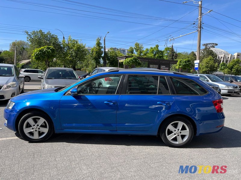 2014' Skoda Octavia photo #2