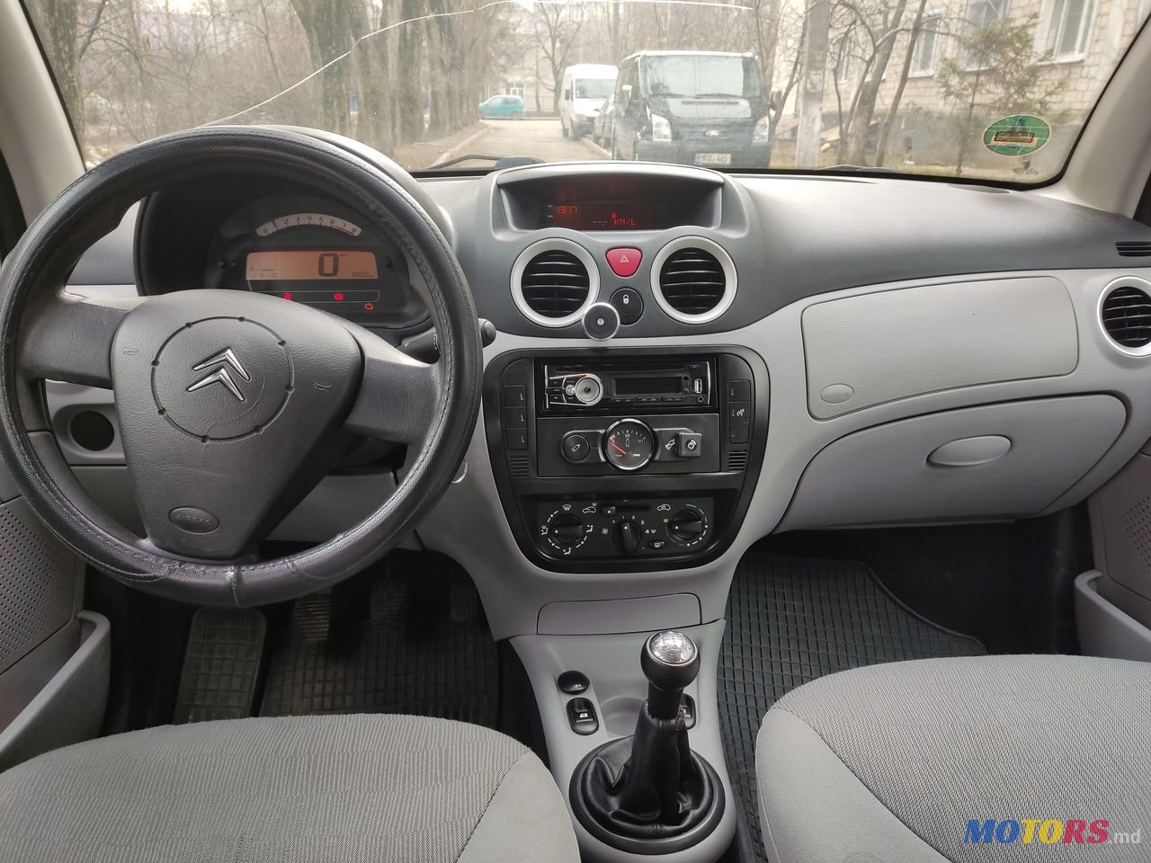 2008' Citroen C3 photo #5