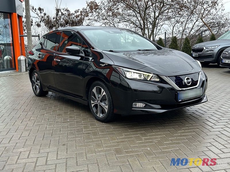 2021' Nissan Leaf photo #1