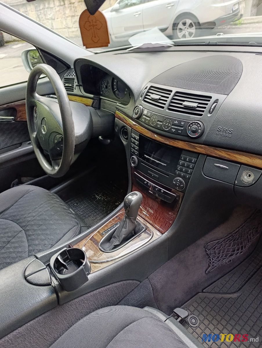 2006' Mercedes-Benz E-Class photo #6