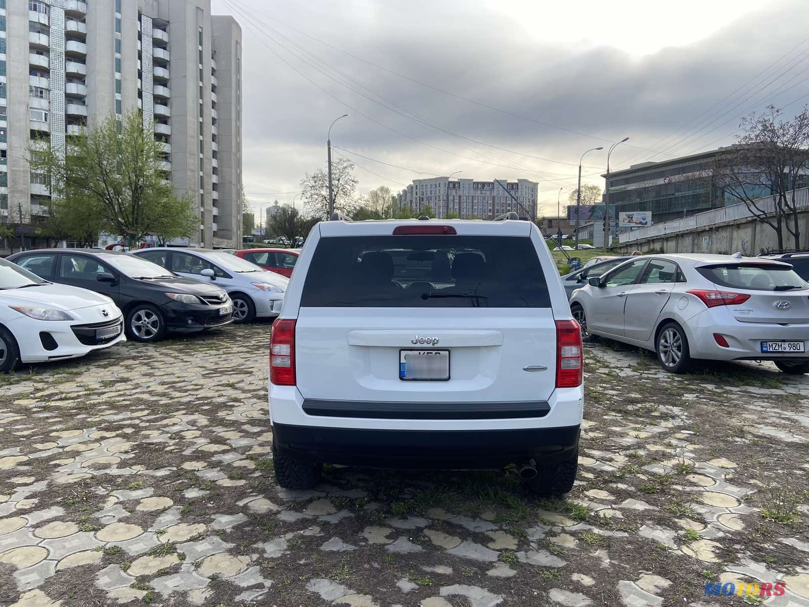 2016' Jeep Patriot photo #5