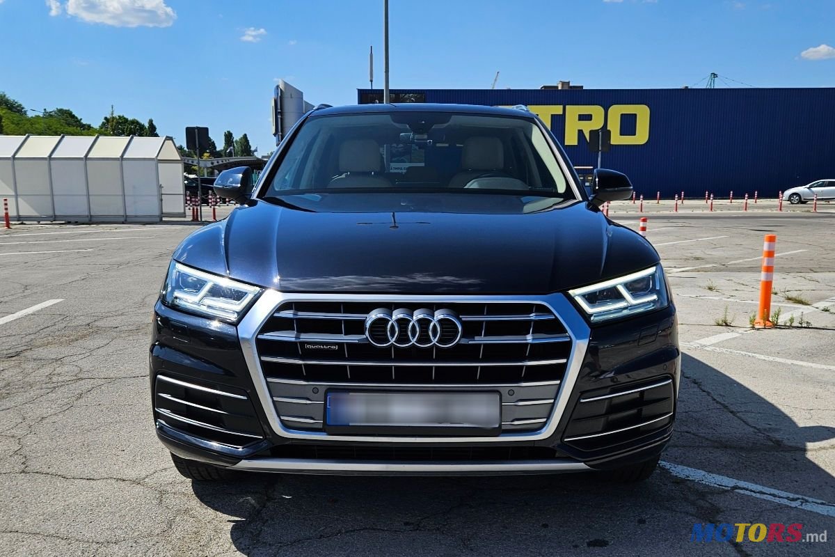 2020' Audi Q5 photo #1