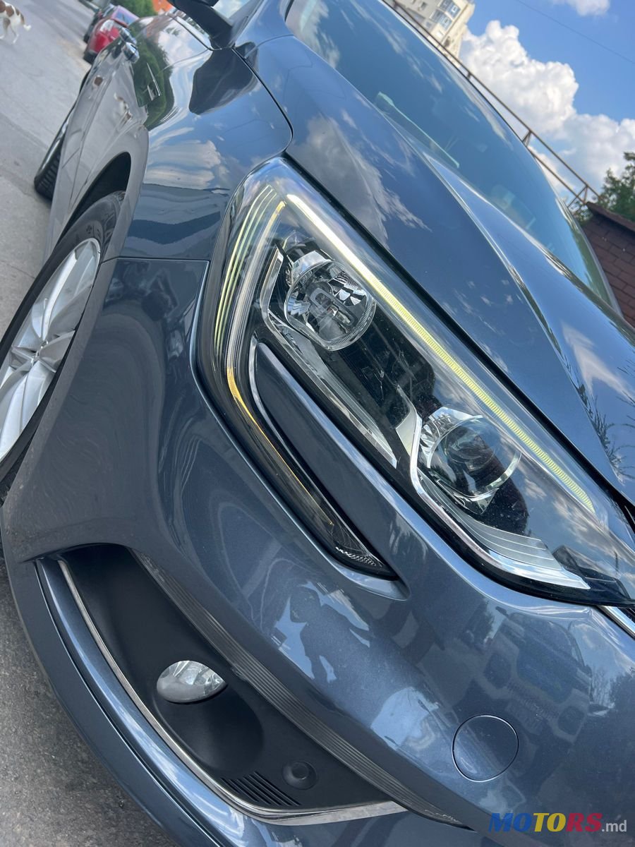 2016' Renault Megane photo #5