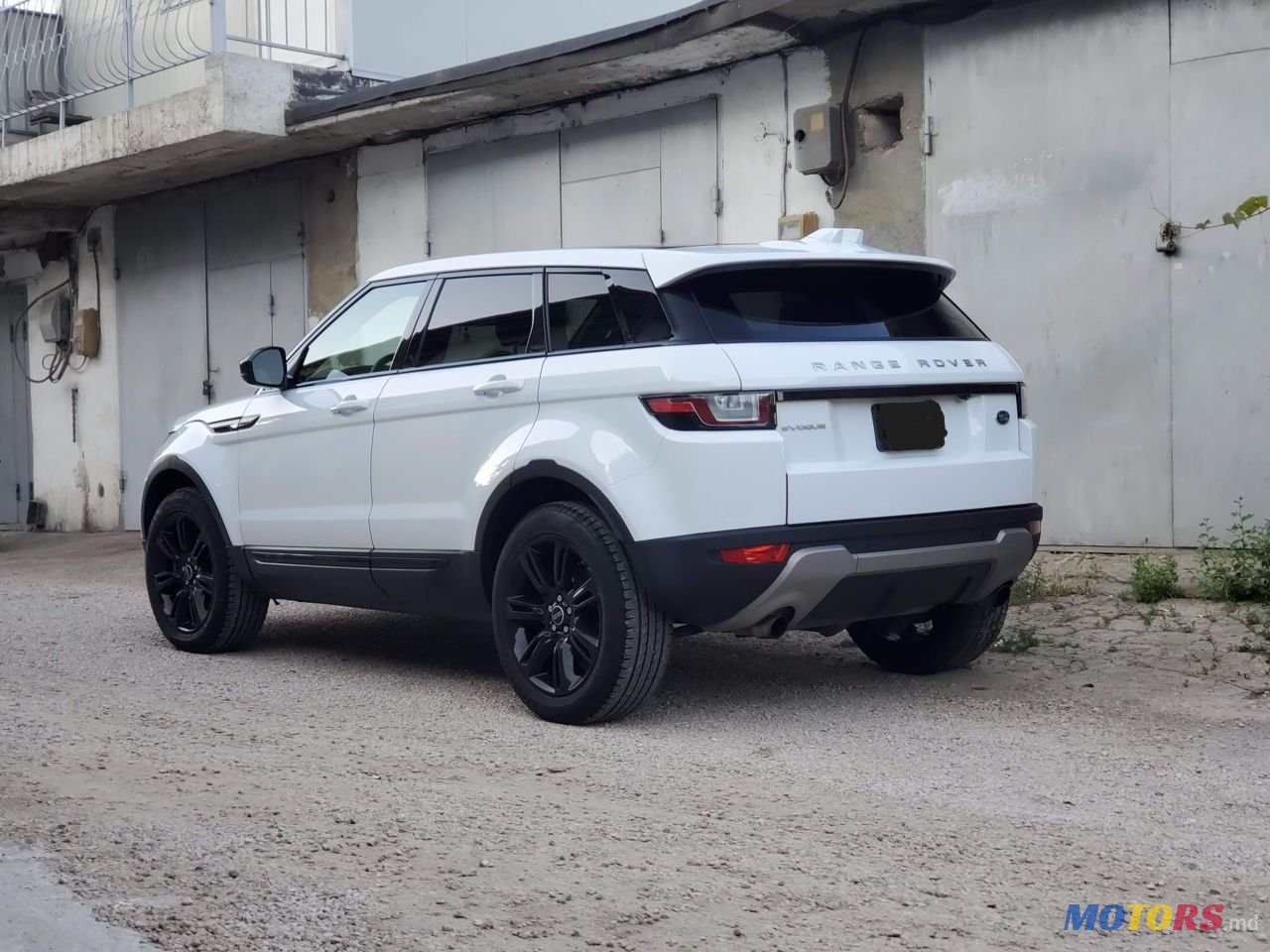 2015' Land Rover Range Rover Evoque photo #2