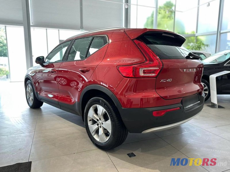 2019' Volvo XC40 photo #6