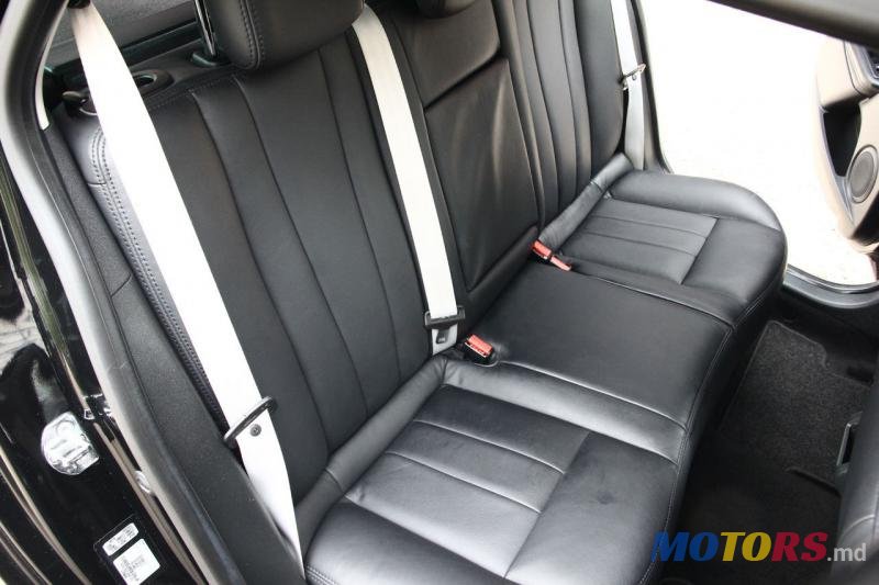 2012' Renault Megane photo #5