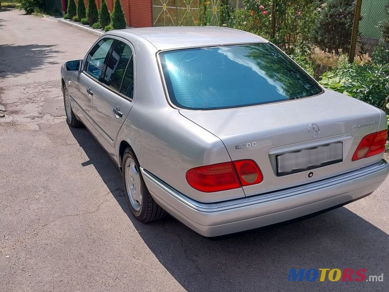 1998' Mercedes-Benz E Класс photo #5