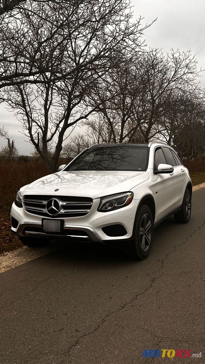 2018' Mercedes-Benz GLC photo #5