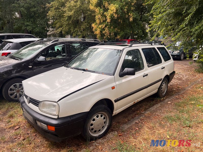 1995' Volkswagen Golf photo #2