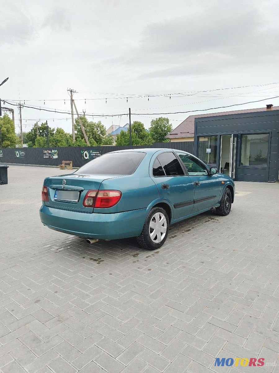 2003' Nissan Almera photo #6