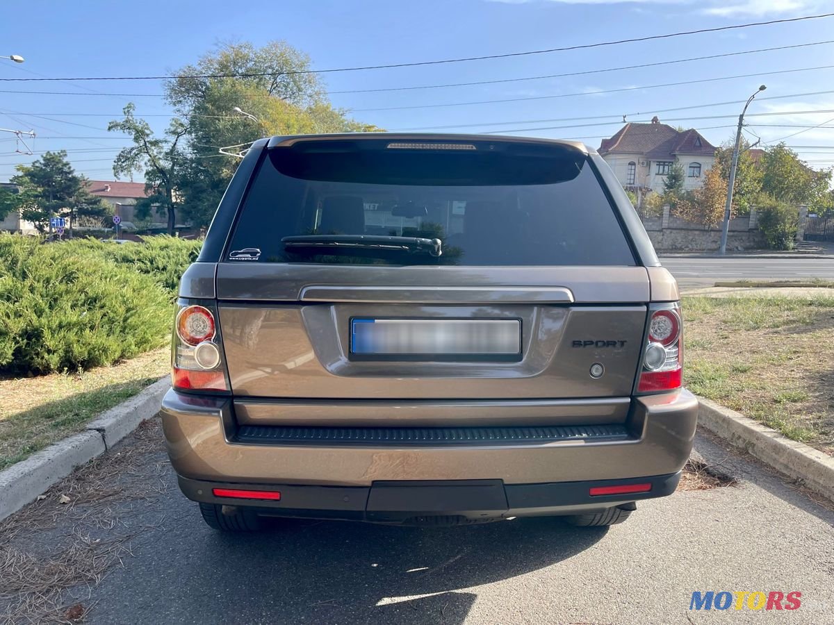 2010' Land Rover Range Rover Sport photo #5