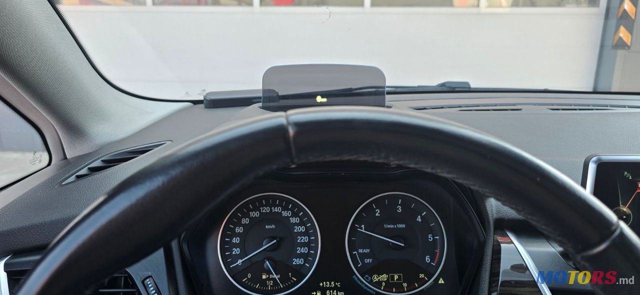 2016' BMW 2 Series Active Tourer photo #2