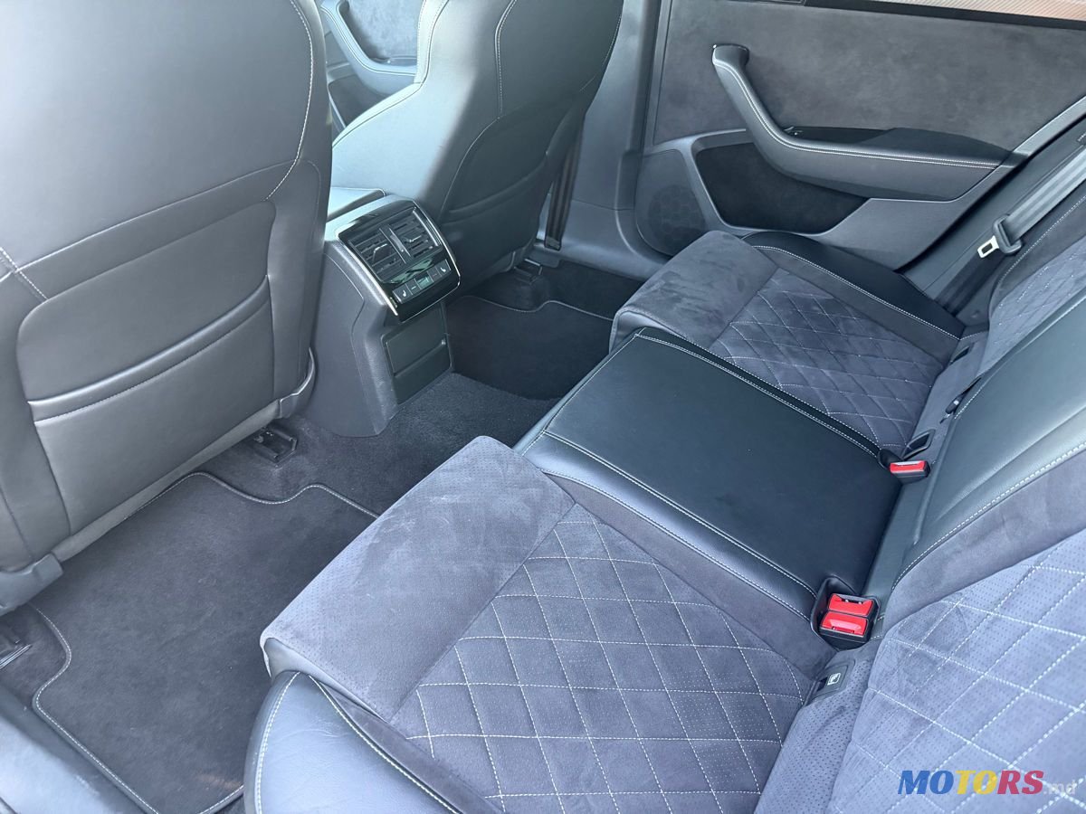 2021' Skoda Superb photo #6