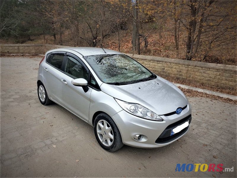 2008' Ford Fiesta photo #2