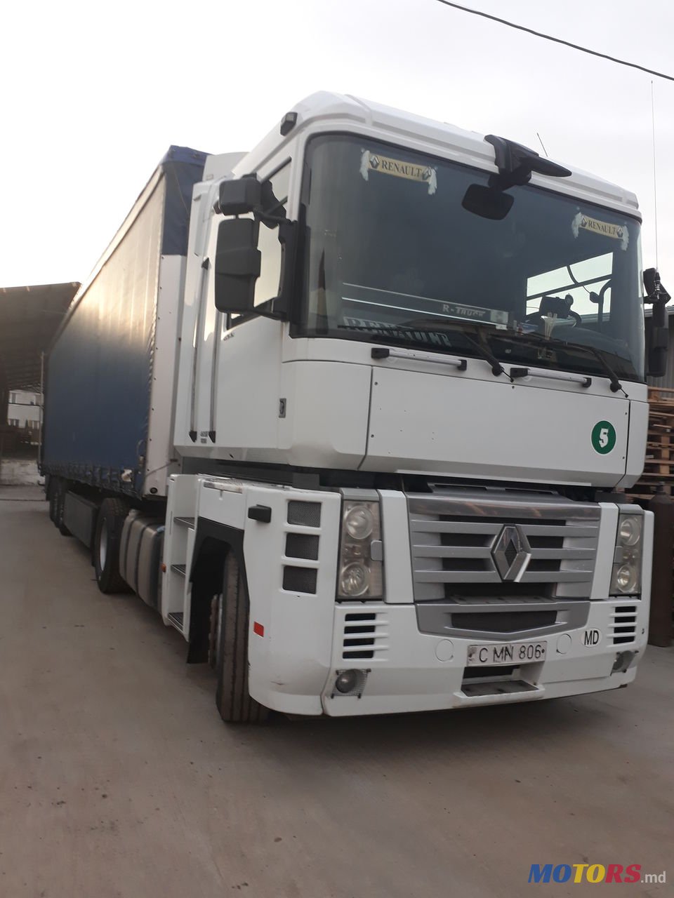 2007' Renault MAGNUM-VOLVO photo #1