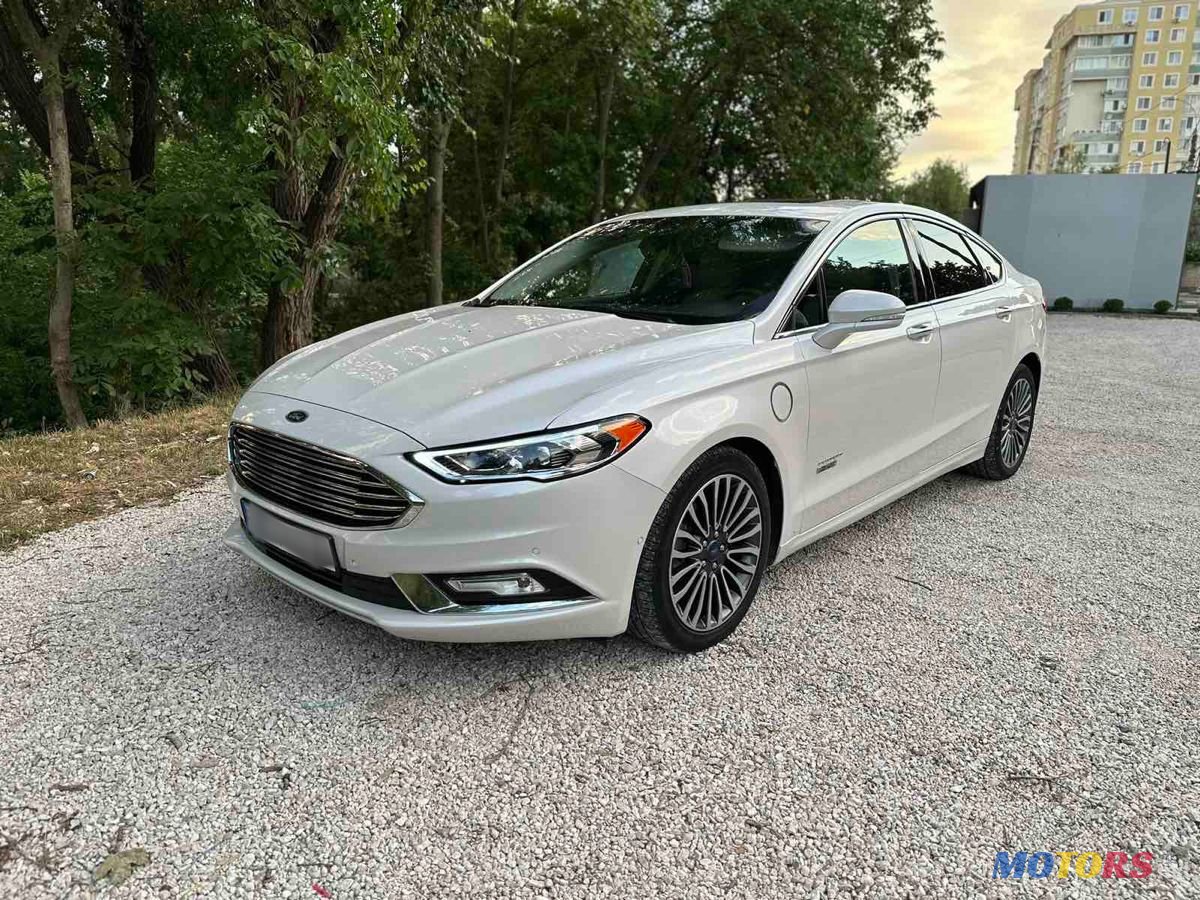 2017' Ford Fusion photo #2