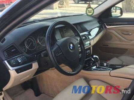 2013' BMW 5 photo #1