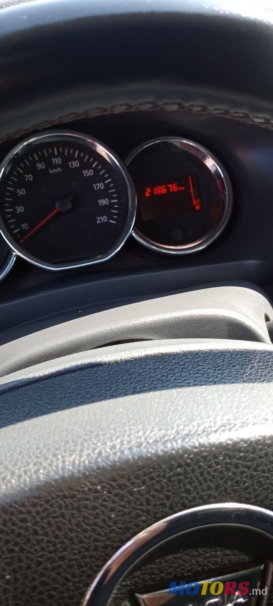 2013' Dacia Logan photo #5