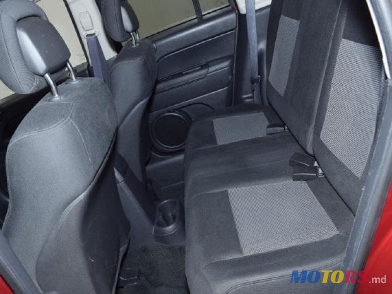 2013' Jeep Compass photo #5