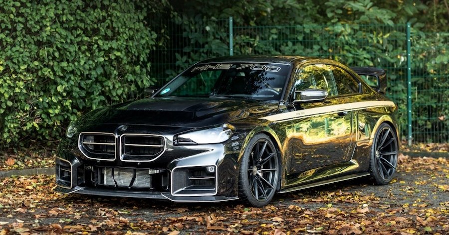 Manhart MH2 700 II Package Turns the 2025 BMW M2 Into a 718-Horse Thriller