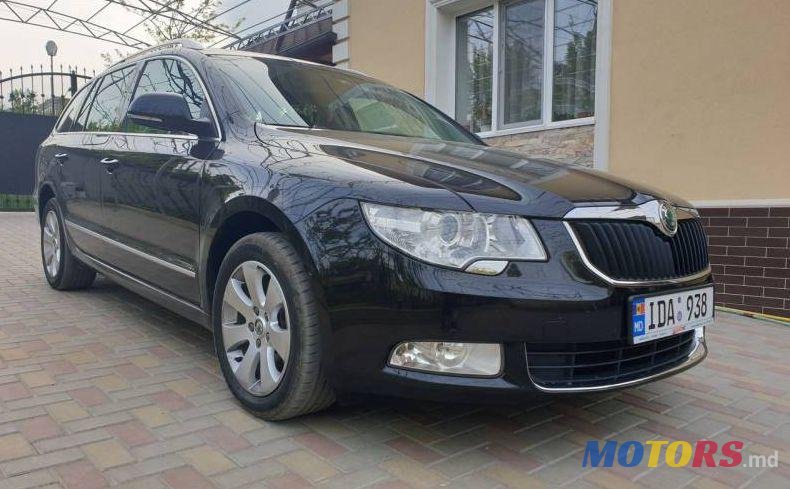 2010' Skoda Superb photo #1