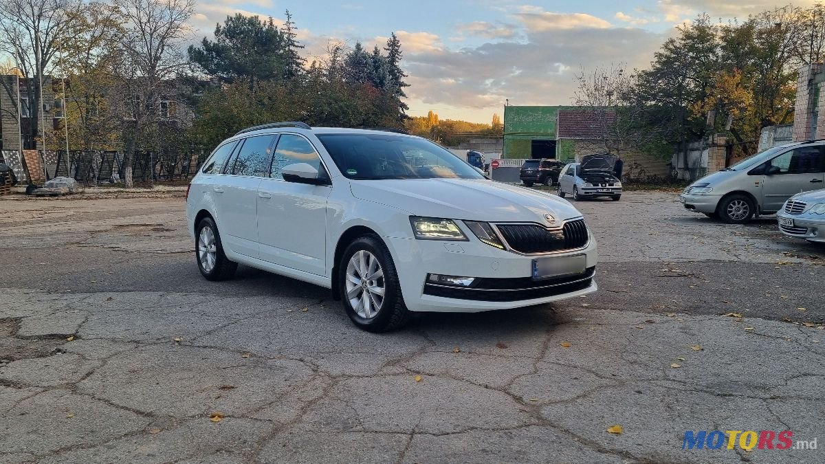 2017' Skoda Octavia photo #1