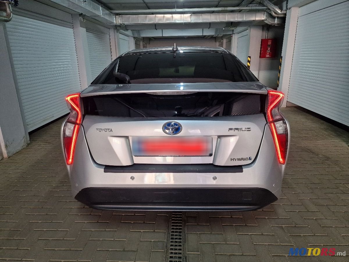 2016' Toyota Prius photo #4