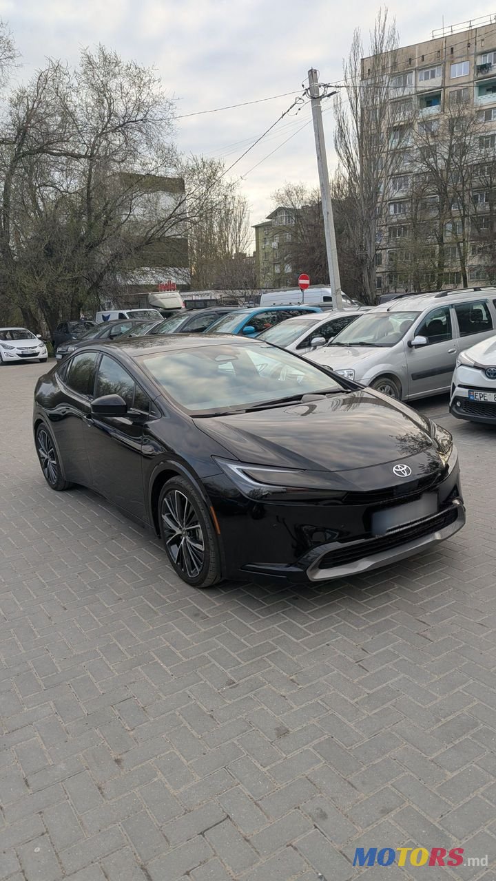 2024' Toyota Prius photo #1