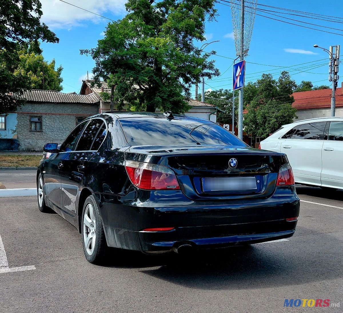 2009' BMW 5 Series photo #4